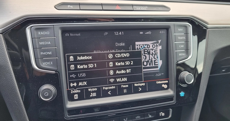 Volkswagen Passat cena 75900 przebieg: 137584, rok produkcji 2016 z Nowa Ruda małe 154